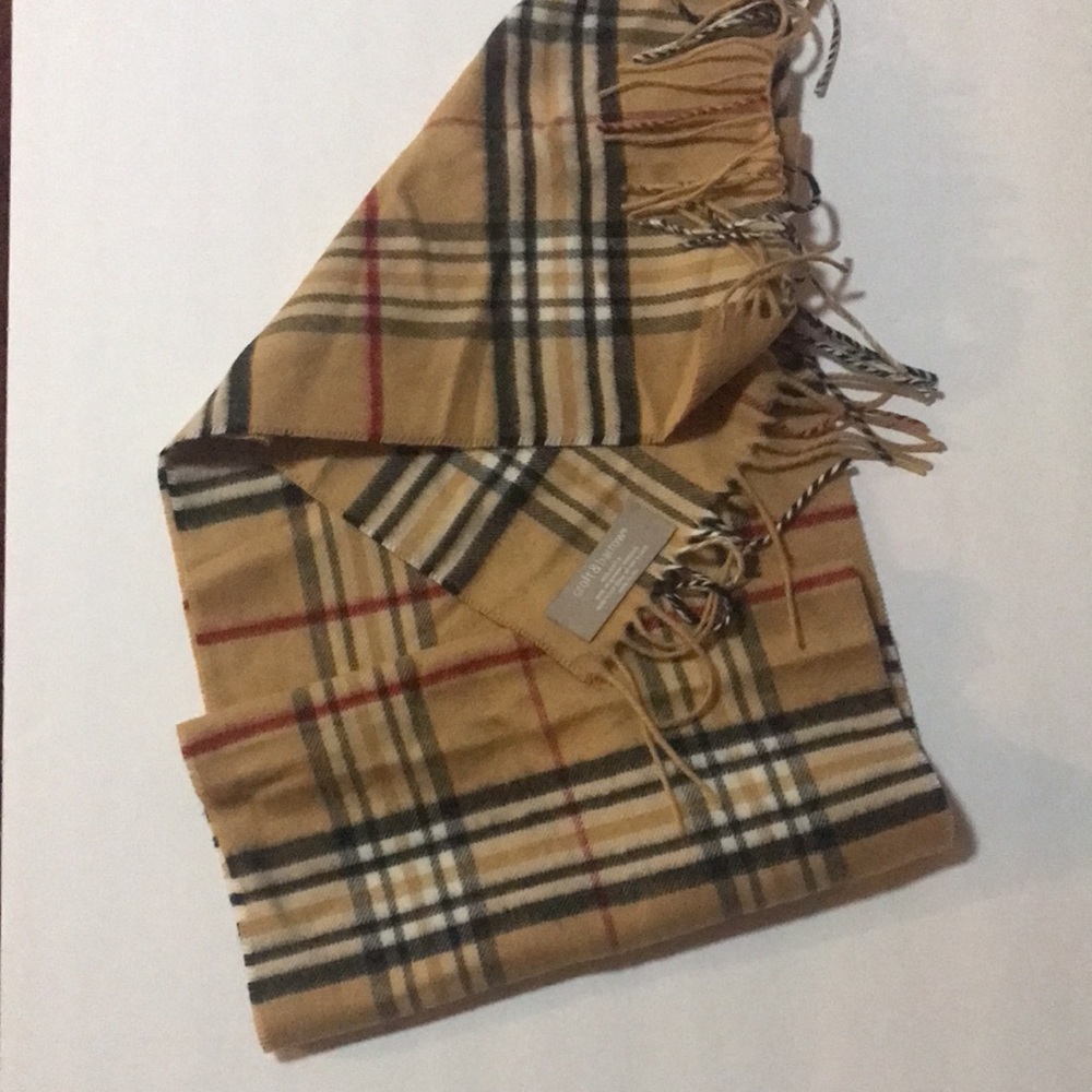 Croft & Barrow Scarf - very soft
